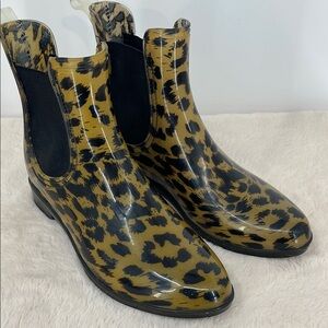 MAGELLAN WOMENS SIZE 8 Leopard Print Ankle Rain Boots